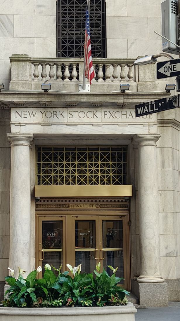 Wejście do New York Stock Exchange, Wall St 11